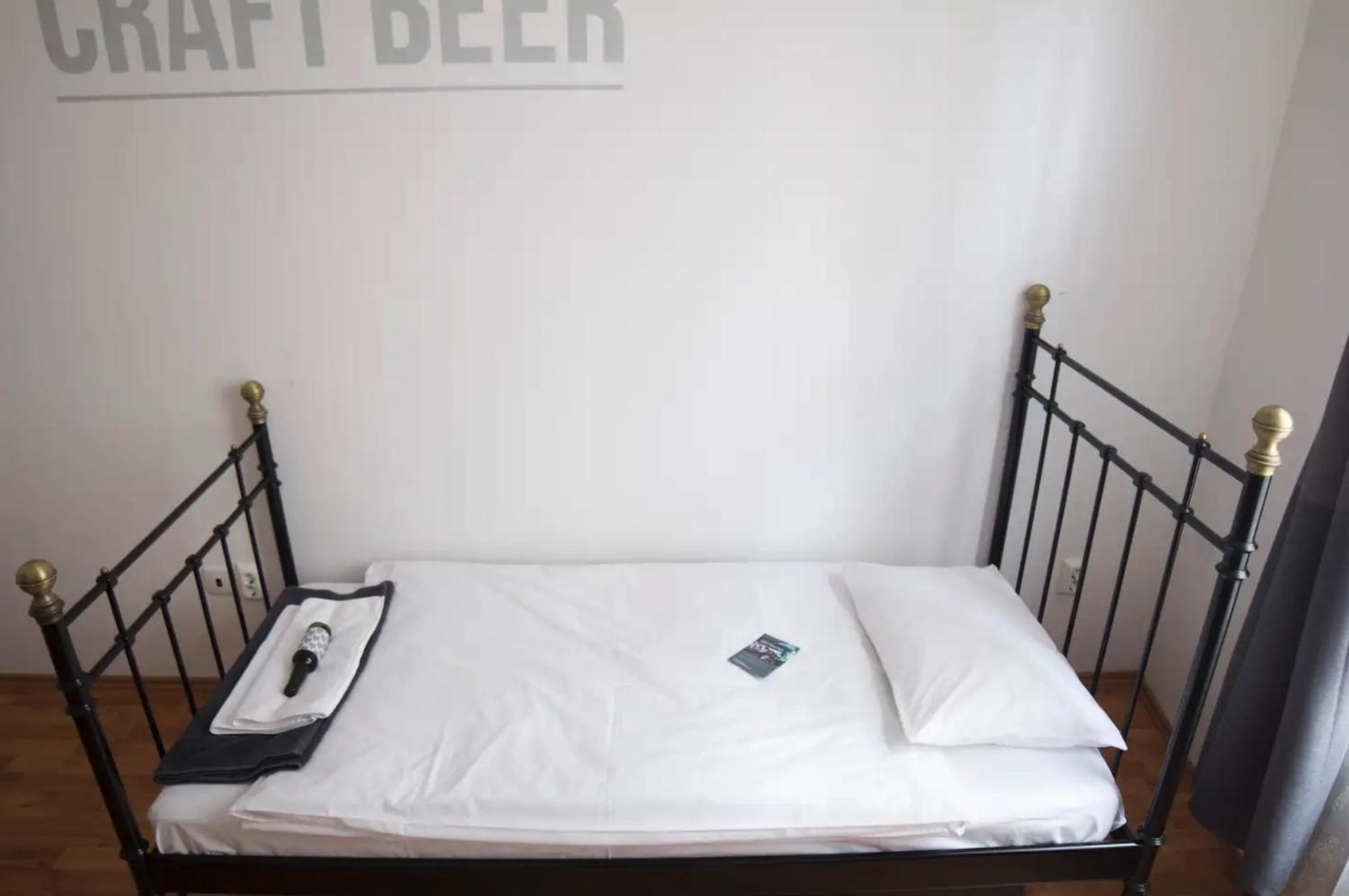 Bed'N'Beer Appartement Boedapest Buitenkant foto