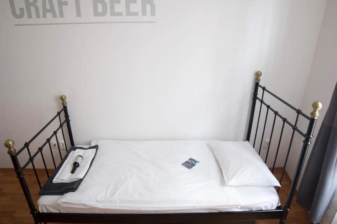 Bed'N'Beer Appartement Boedapest Buitenkant foto