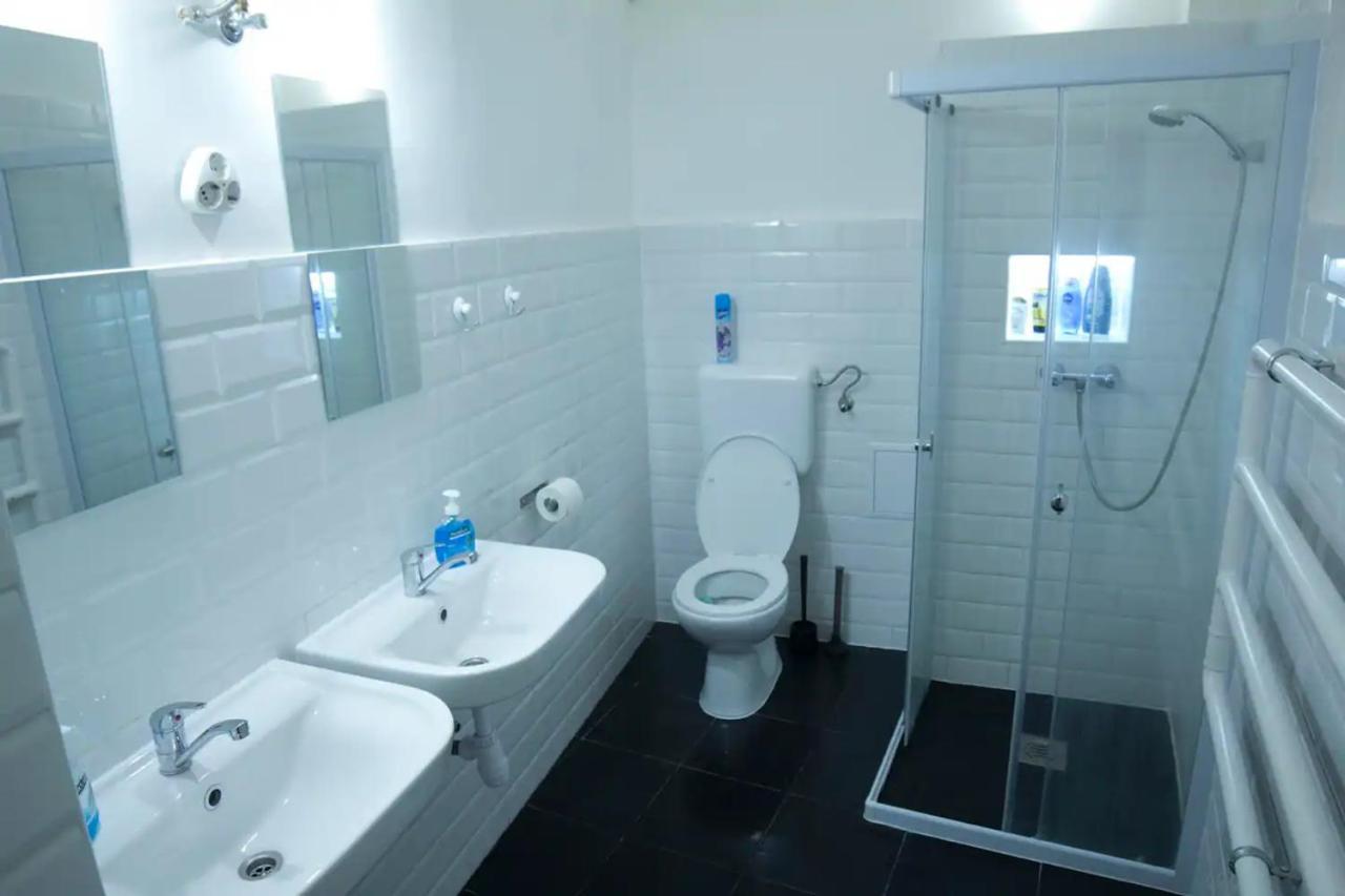 Bed'N'Beer Appartement Boedapest Buitenkant foto